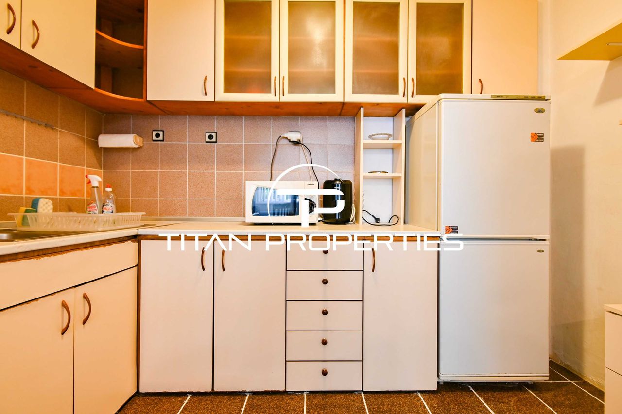Дава се под наем Двустаен апартамент в София, Лозенец - 76 кв.м за 714 € - Снимка #13