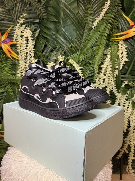 Lanvin Curb Suede Black White