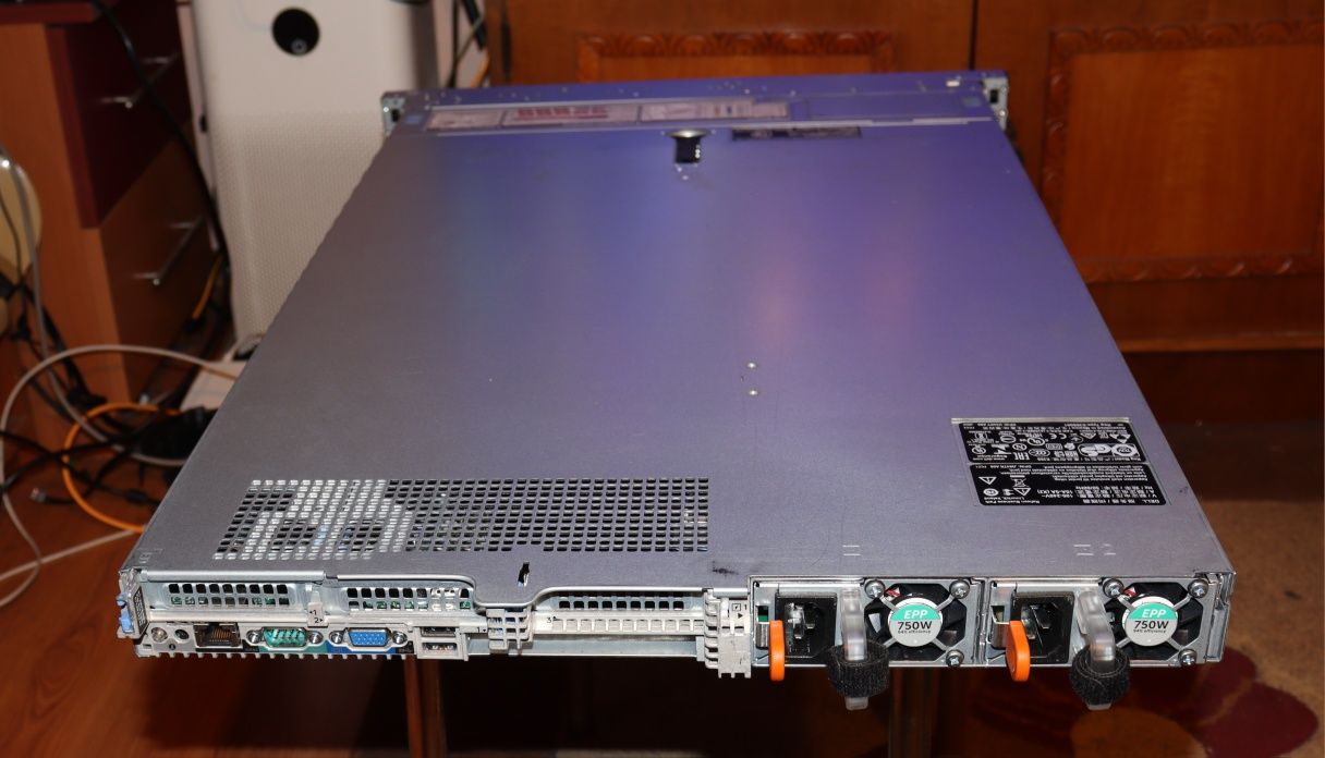 Server Dell PowerEdge R640 Barebone 1500W EPP