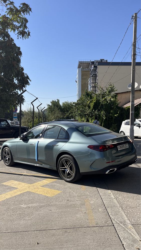 Mersedes Benz E260