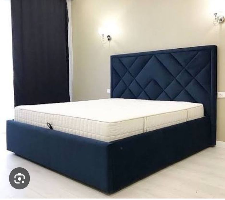 Продам кровать 180 .200 новая подъем механизм цвет темно синий