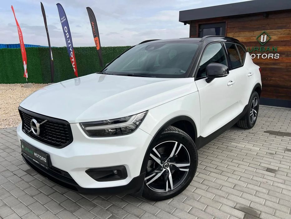 Volvo XC 40 AWD,R-Design,LED,Distronic,Piele/Alcantara GARANTIE / RATE / PARC AUTO