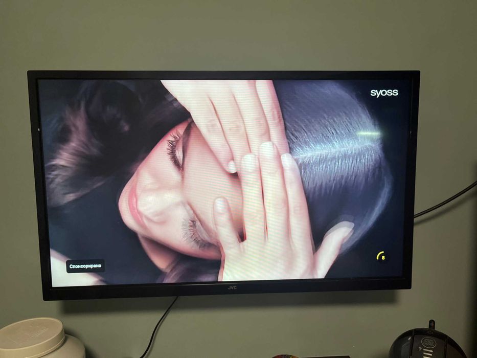 Телевизор JVC 32 инча" Не е СМАРТ