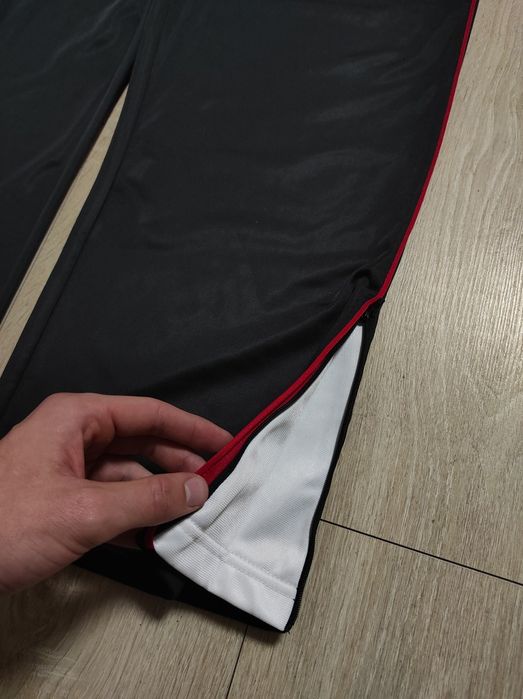 Спортни панталони Tapout (Оригинал) ( Y2K,Sk8, rap, baggy pants)