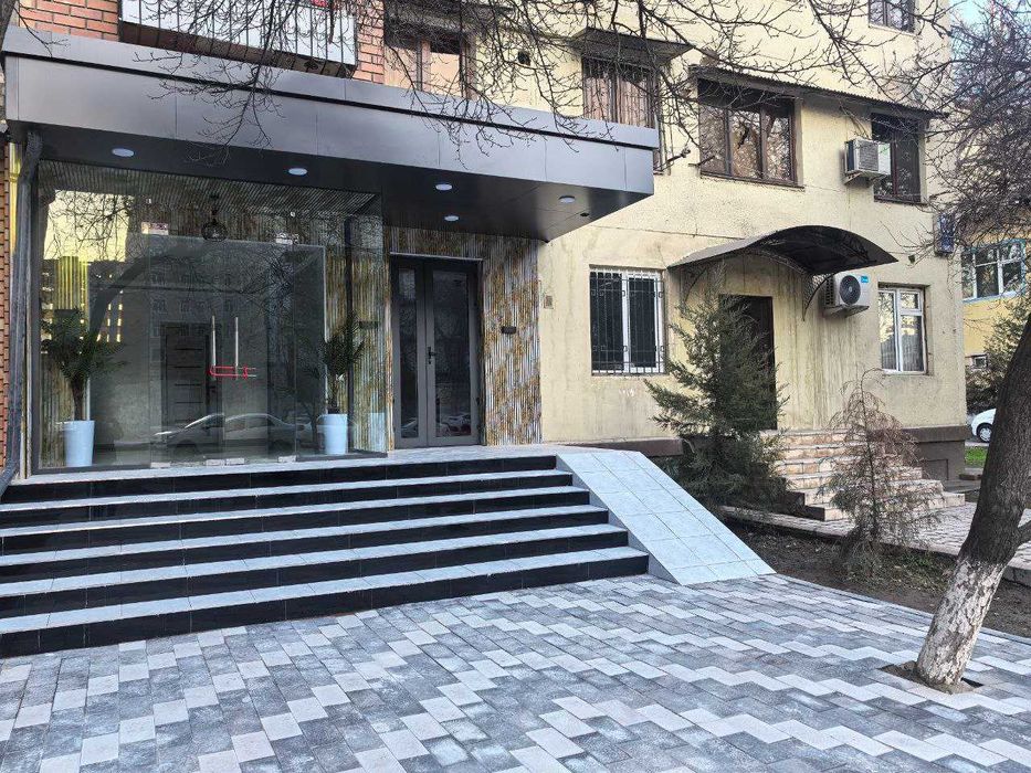 Сдается в Аренду нежилое помещение нотурар 75м2 Евроремонт Учтепа 11