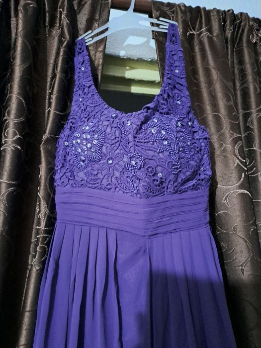 Rochie și rochițe elegante