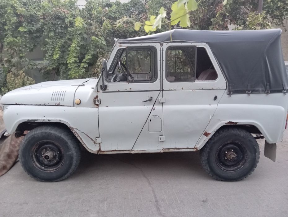Уаз 3151 сотилади