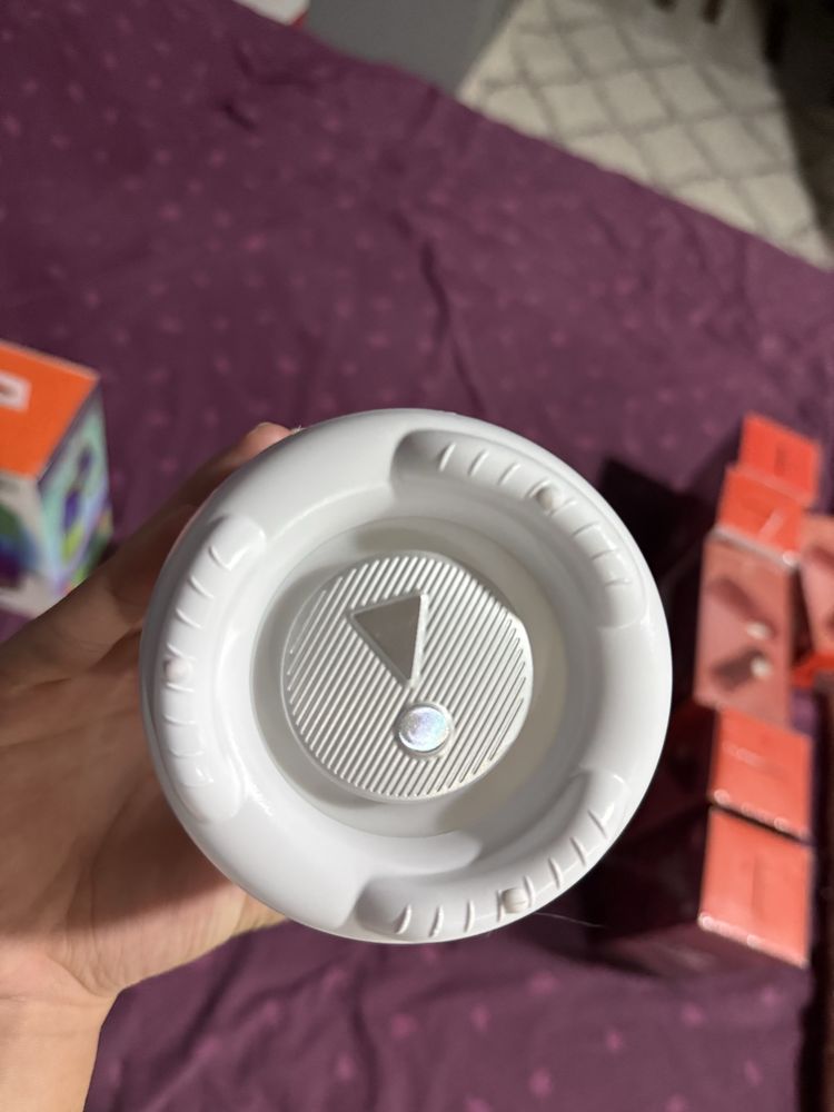 Jbl pulse 5 бял цвят