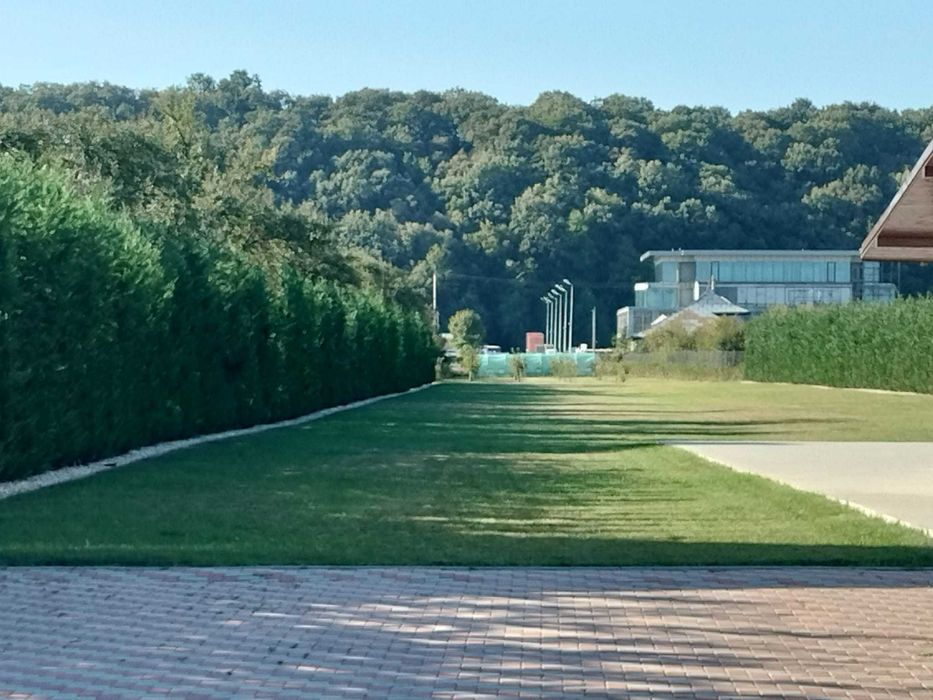 Teren + casa de vanzare Onesti, str Marasesti nr. 92B