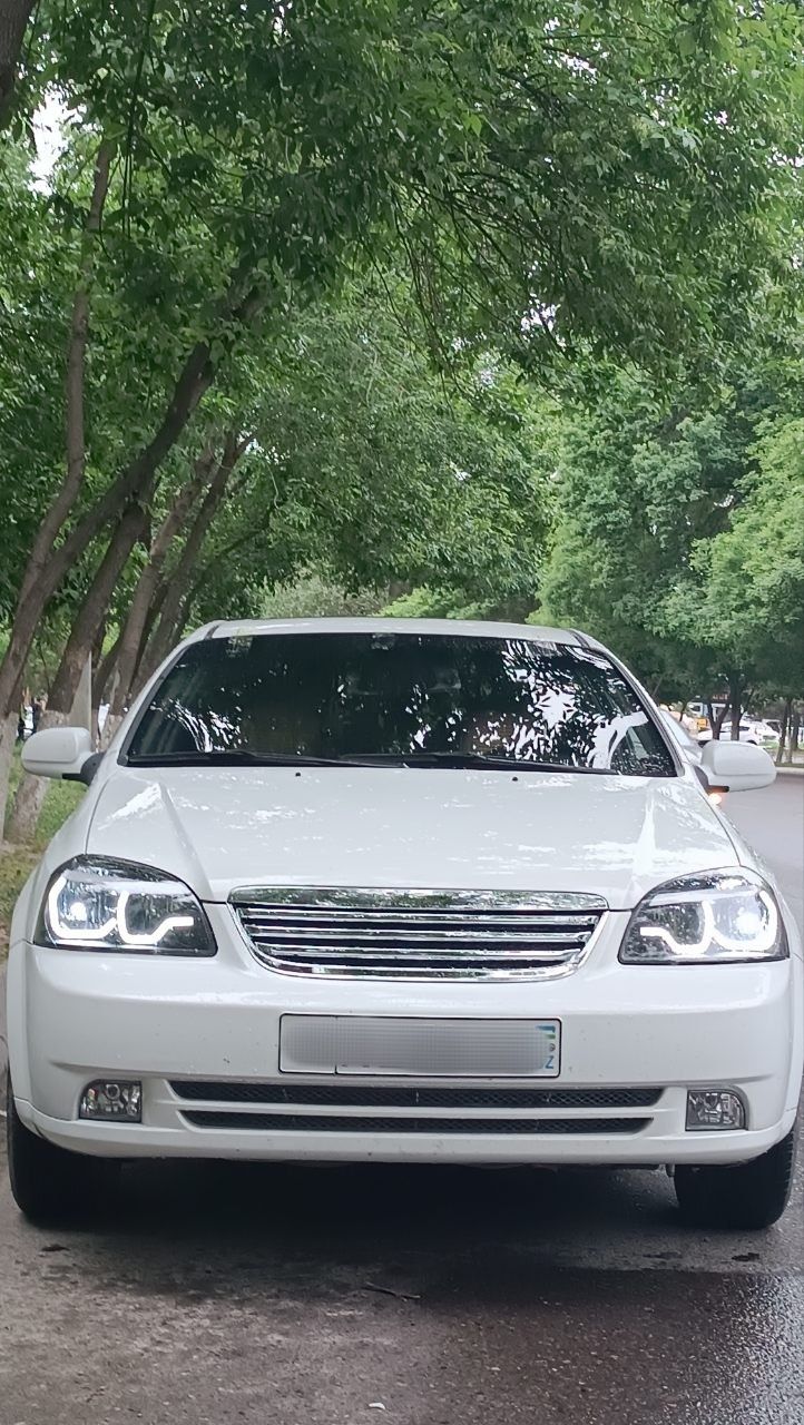 Chevrolet Lacetti 2010