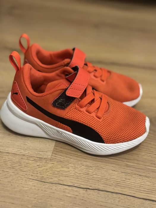 Ботуши ,маратонки ,кецове ,обувки