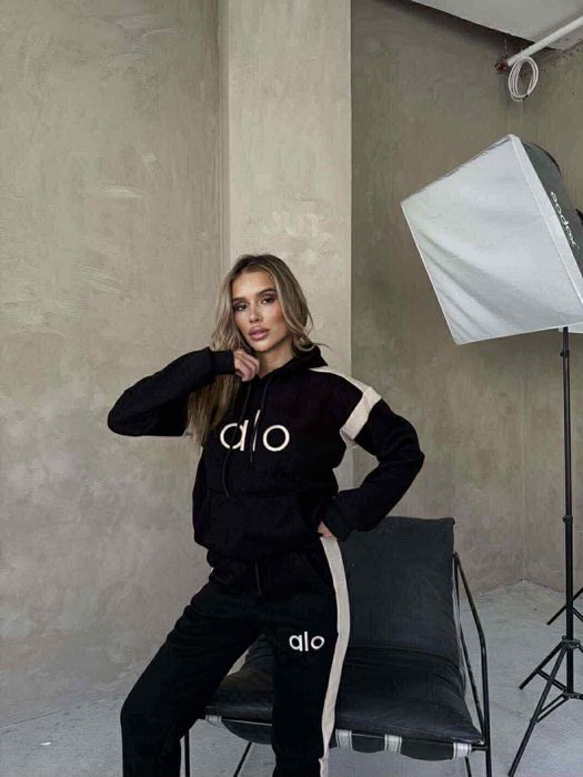 Дамски Ватирани Екипи