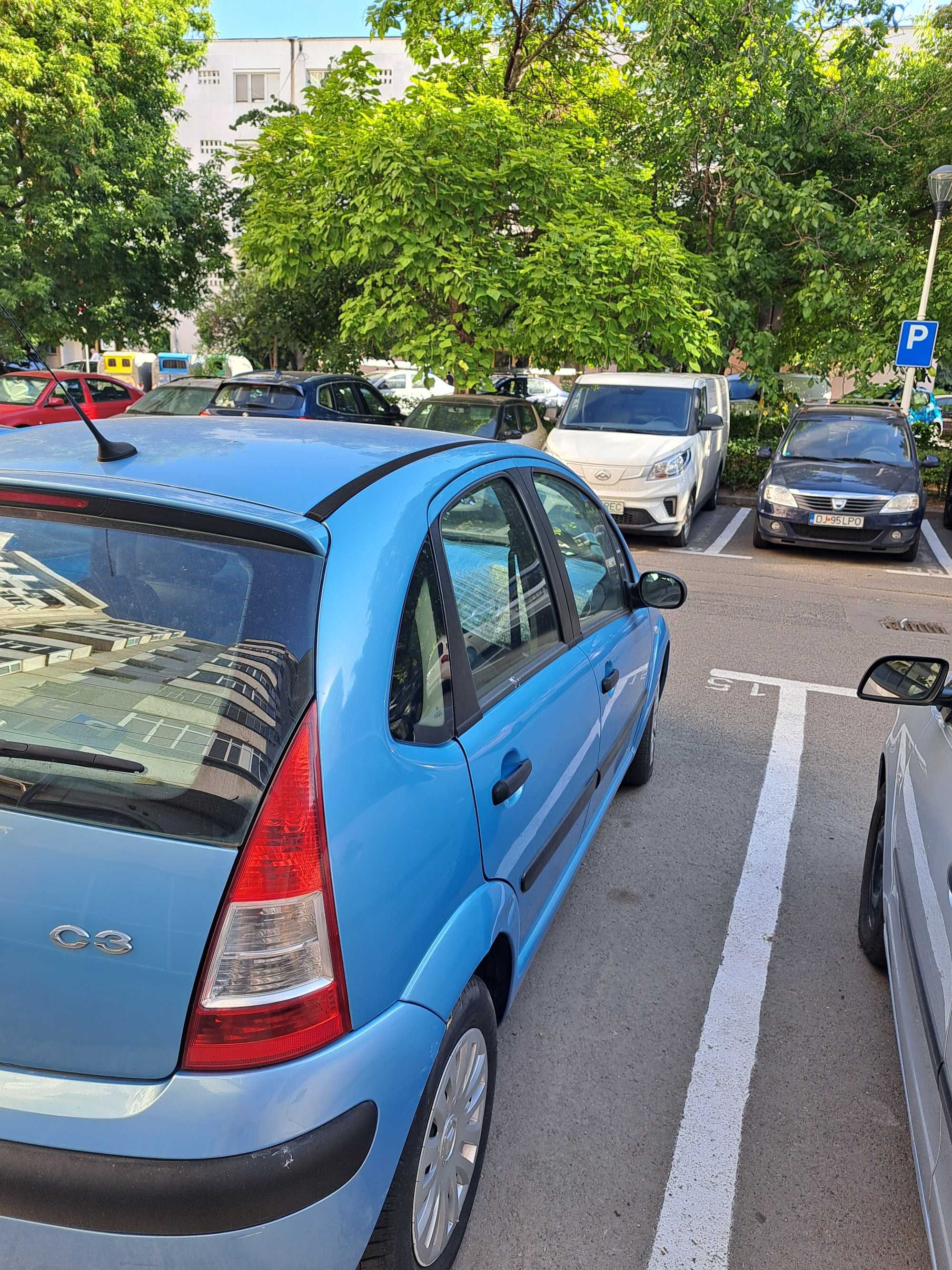 Vand Citroen C3 1.4 benzina, an fabricatie 2007, 87.000 km reali