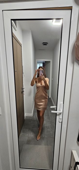 Свежи роклички xs размер