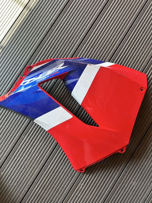 Carena stanga intreaga 3 bucati 600rr 24-25