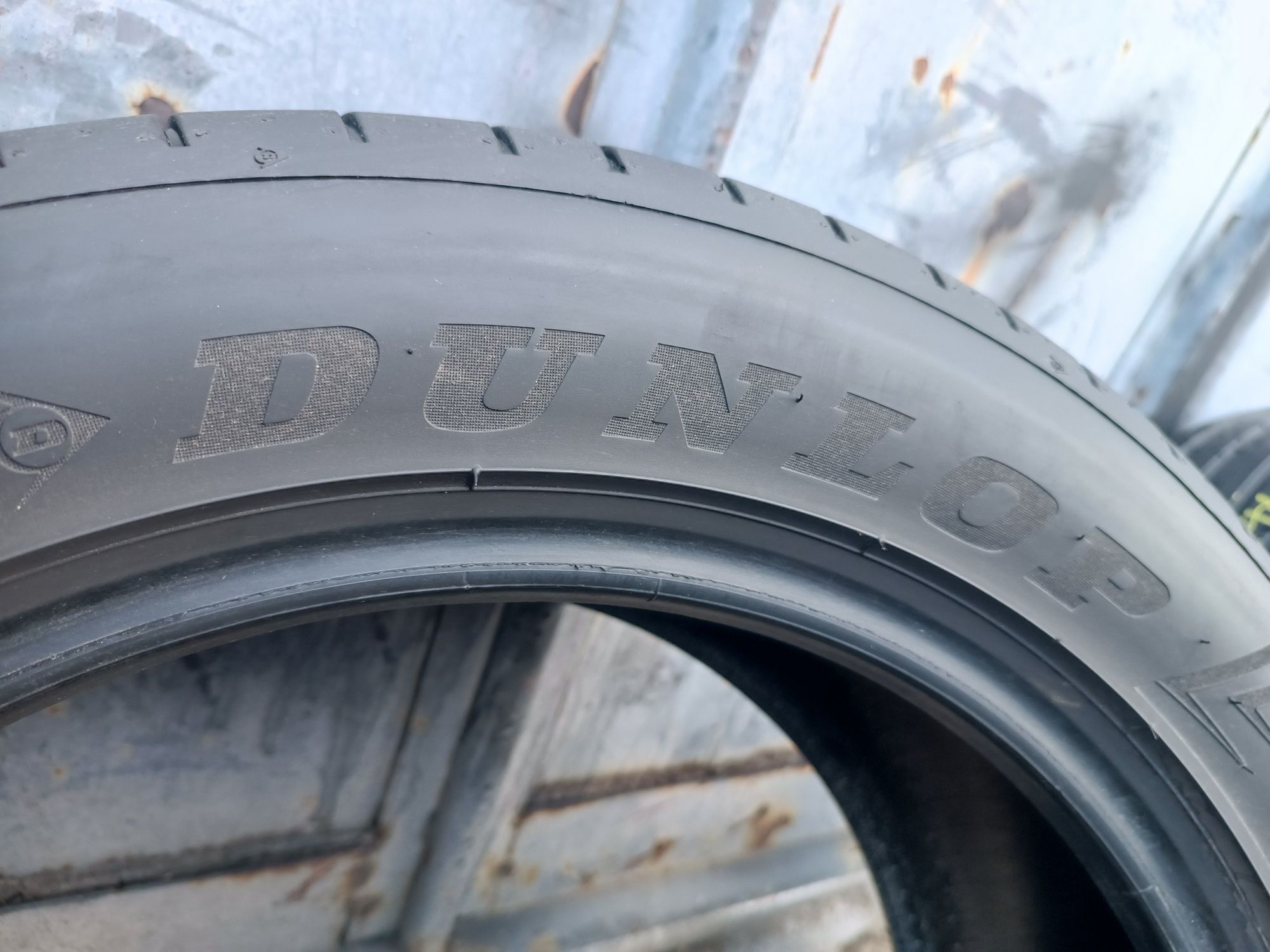 225/55/18 Dunlop Дот 0421