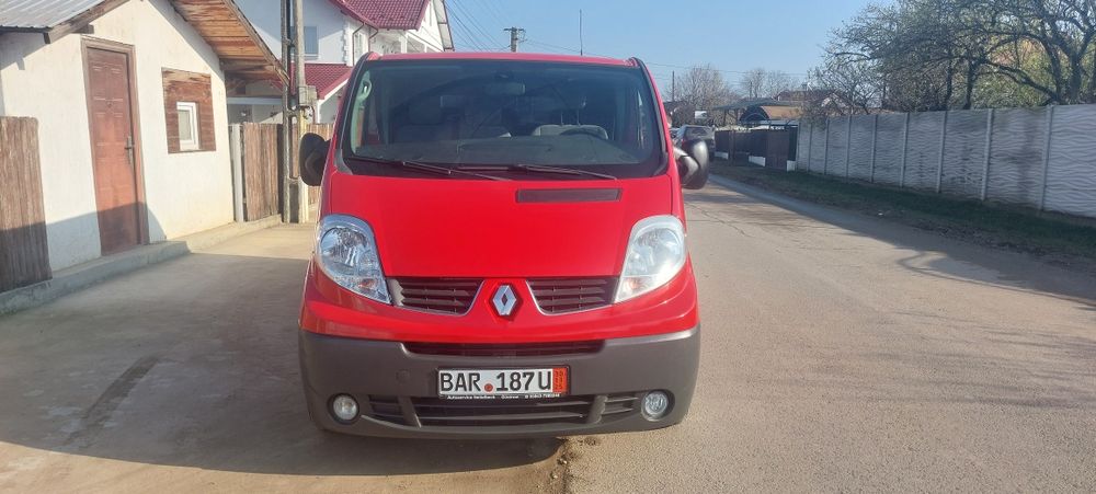 Renault Trafic 8+1 Locuri -2010-Motor 2.0 D.115 Cp. AC. Germania