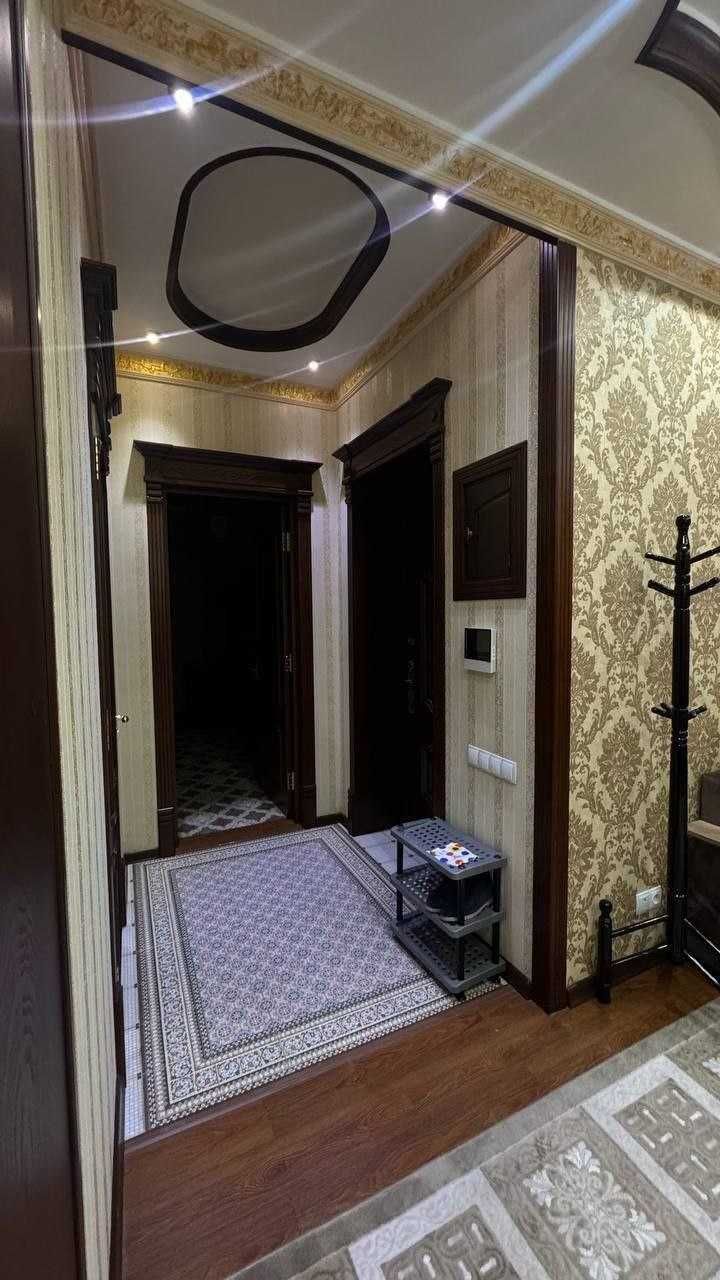 Ул. Нукусская
Высокопотолочка