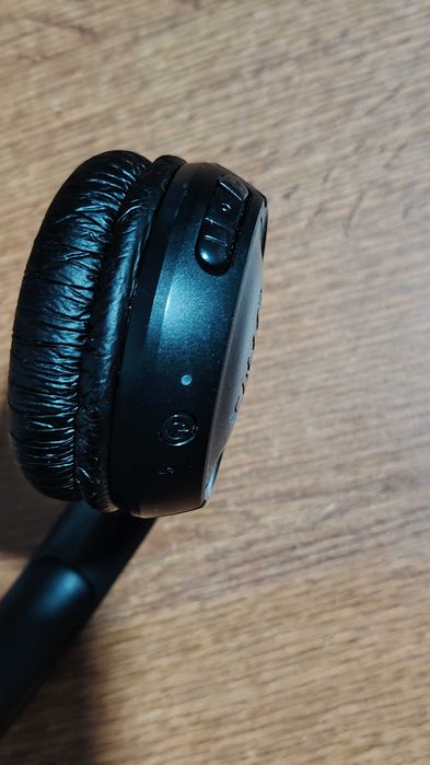 Casti WIFI(bluetooth) JBL mari