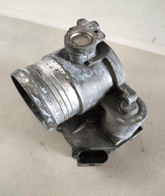 Clapeta acceleratie 1.6 TDCI 7V2Q-9E926-AB / 7V2Q9E926AB Ford C-Max a