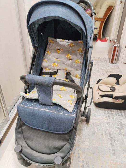 Продам детскую коляску в хорошем состоянии срочно!