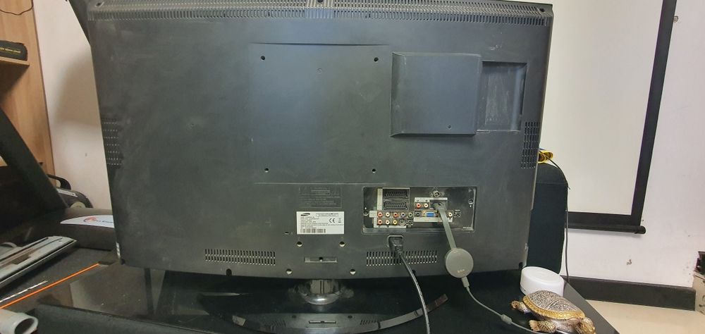 TV SAMSUNG diagonala 80 Cm