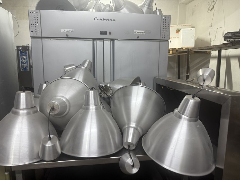 Продам люстры алюминевые