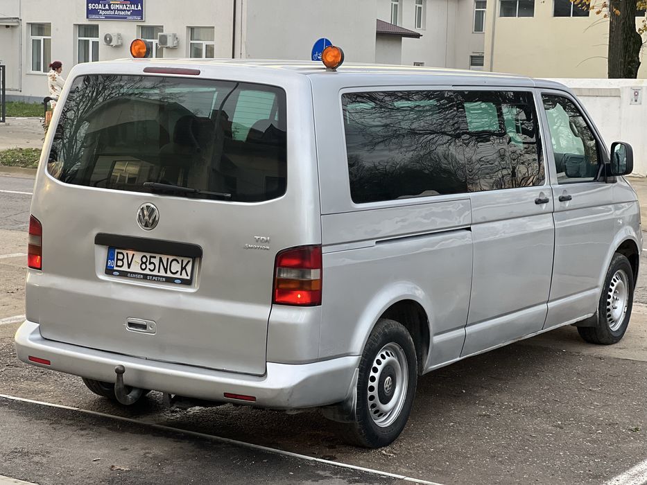 Volkswagen T5 Transporter 8+1 2.5TDI 2006