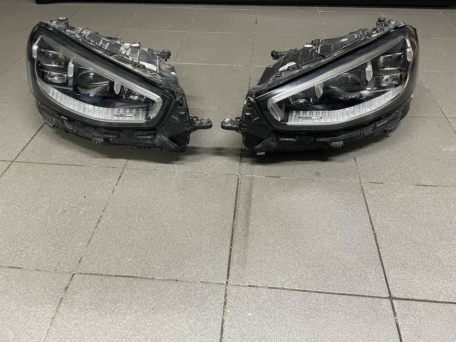 Фары Mercedes 223 S class