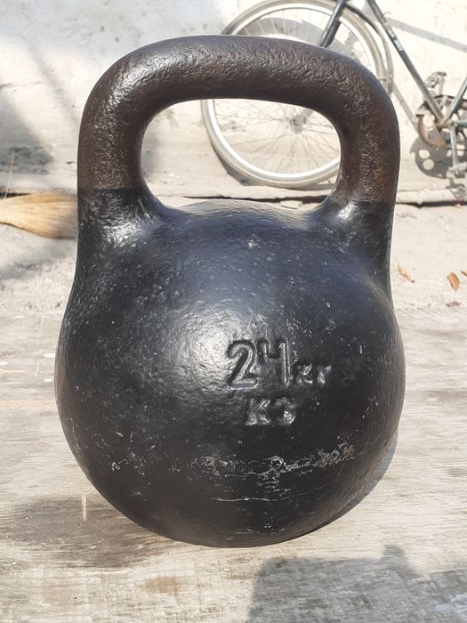 Продаются гири 32 и 24 кг