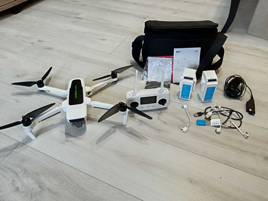 Дрон HUbsan zino 2 plus