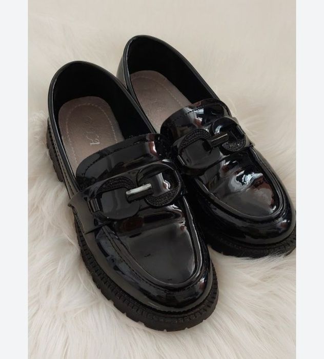 Pantofi lac fetiță nr 32