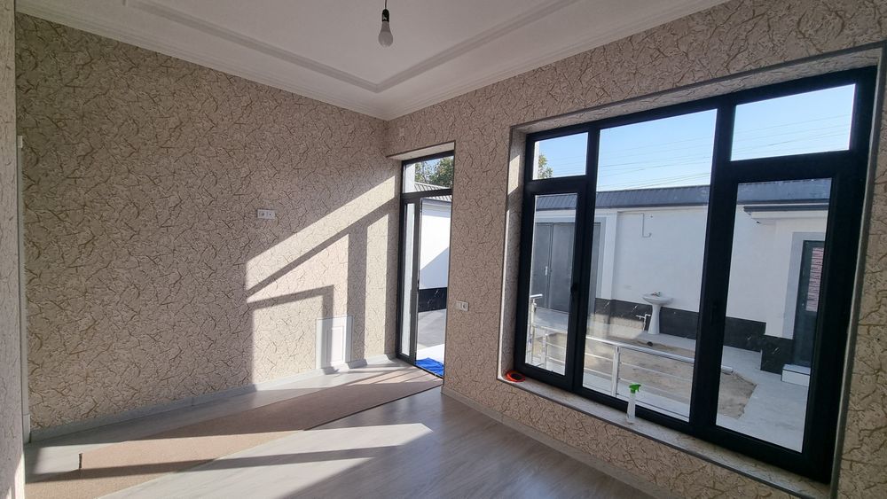 Назарбек катта иттифоқда янги қурилган тайёр уй сотилади.