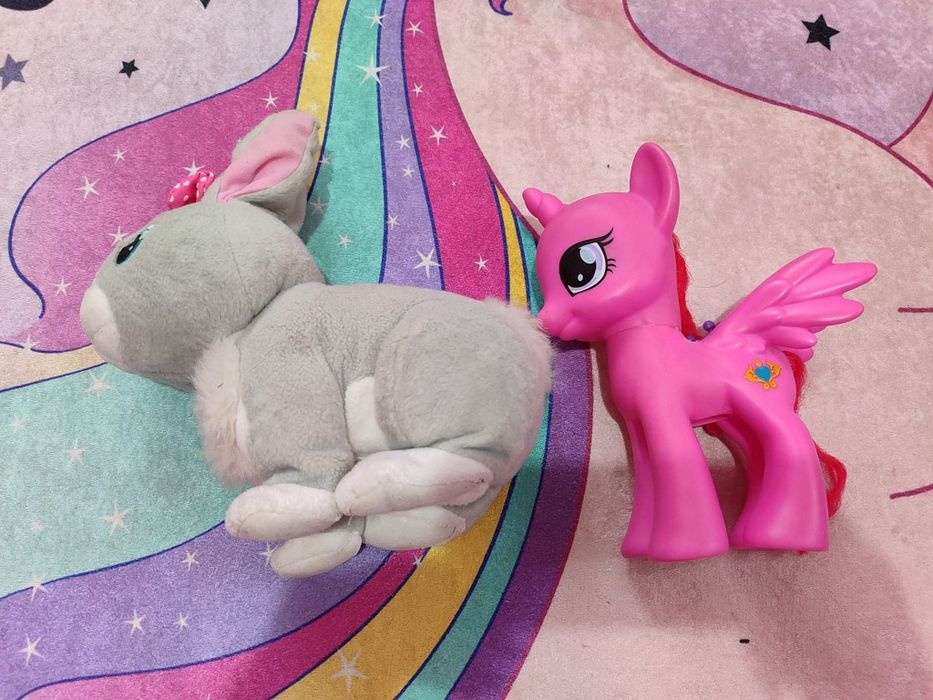 Детска играчка заек Бетси