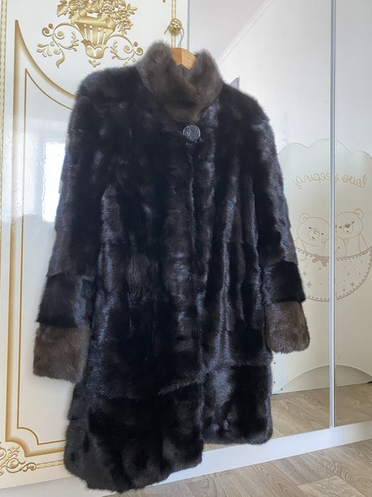 Продам норковую шубу. Р 44
