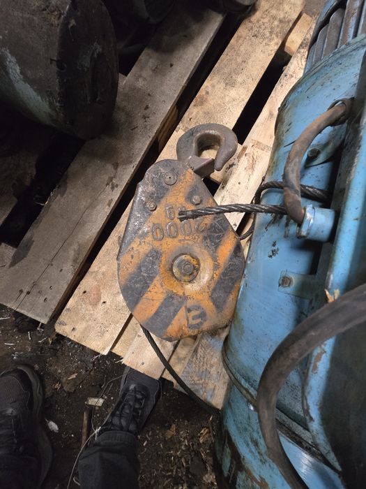 Продавам 3 бр телфери