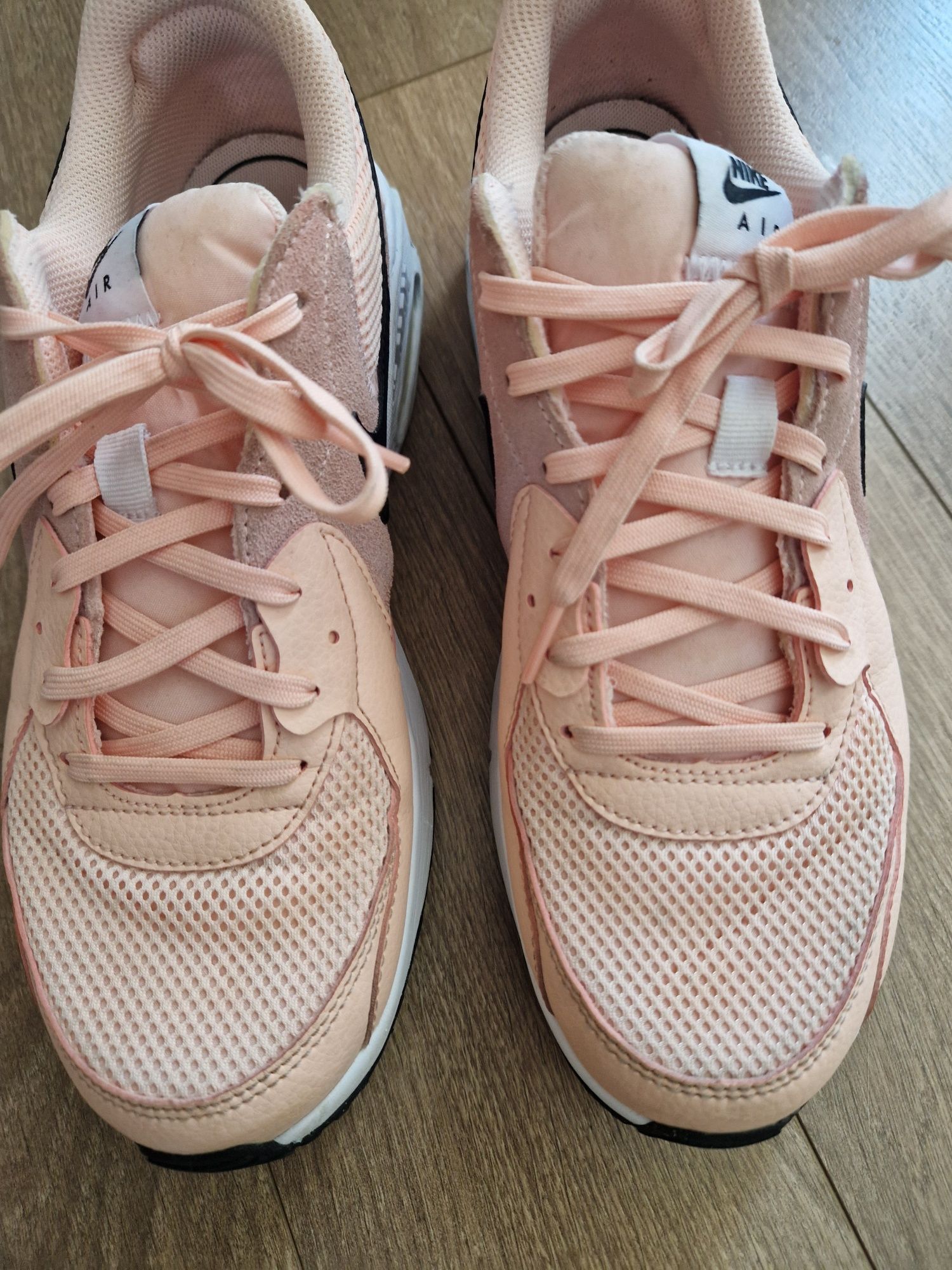 Дамски маратонки NIKE