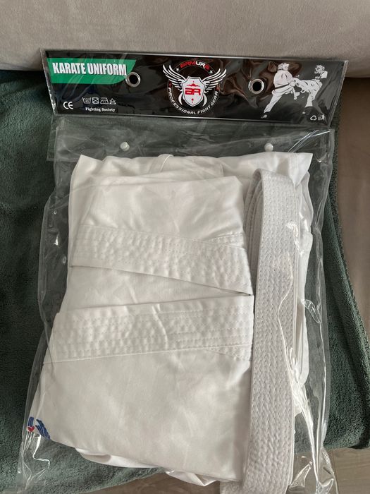 Costum karate copil marimea 160
