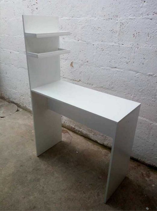 Столик тирнок салон учун