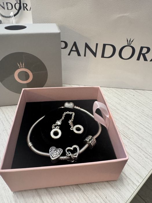 Vand bratari pandora