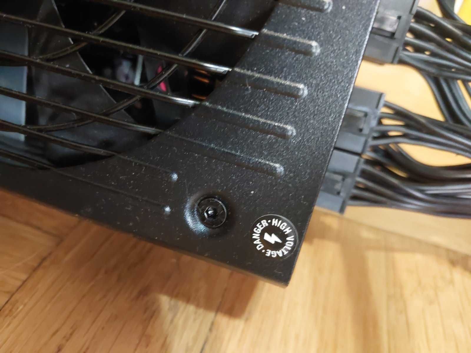 Corsair RM 850 - Black, 80+Gold, 850W