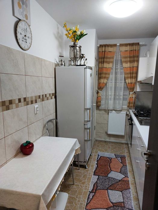 Prop.Inchiriez ap.2 cam.decom.4/4 Astra