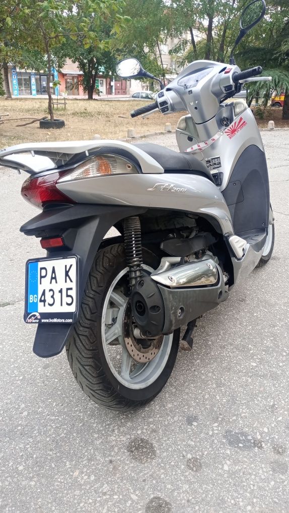 Honda sh 300 i..
