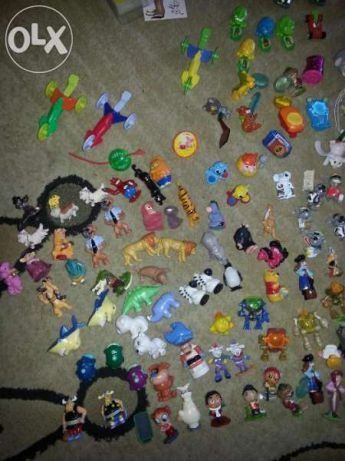 Играчки от шоколадови яйца