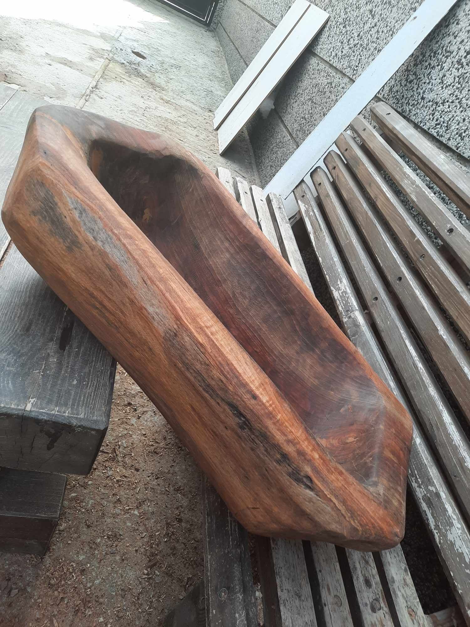 Дървени корита, нощви, гаванки