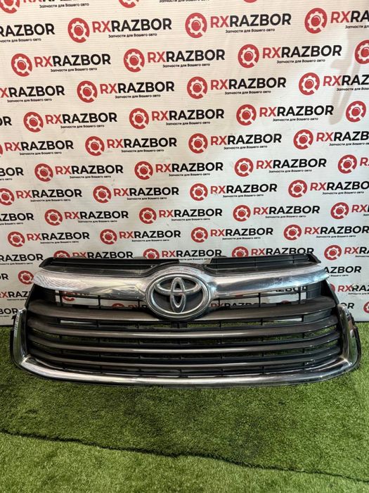 Решетка радиатора на Тойота Хайландер / Highlander