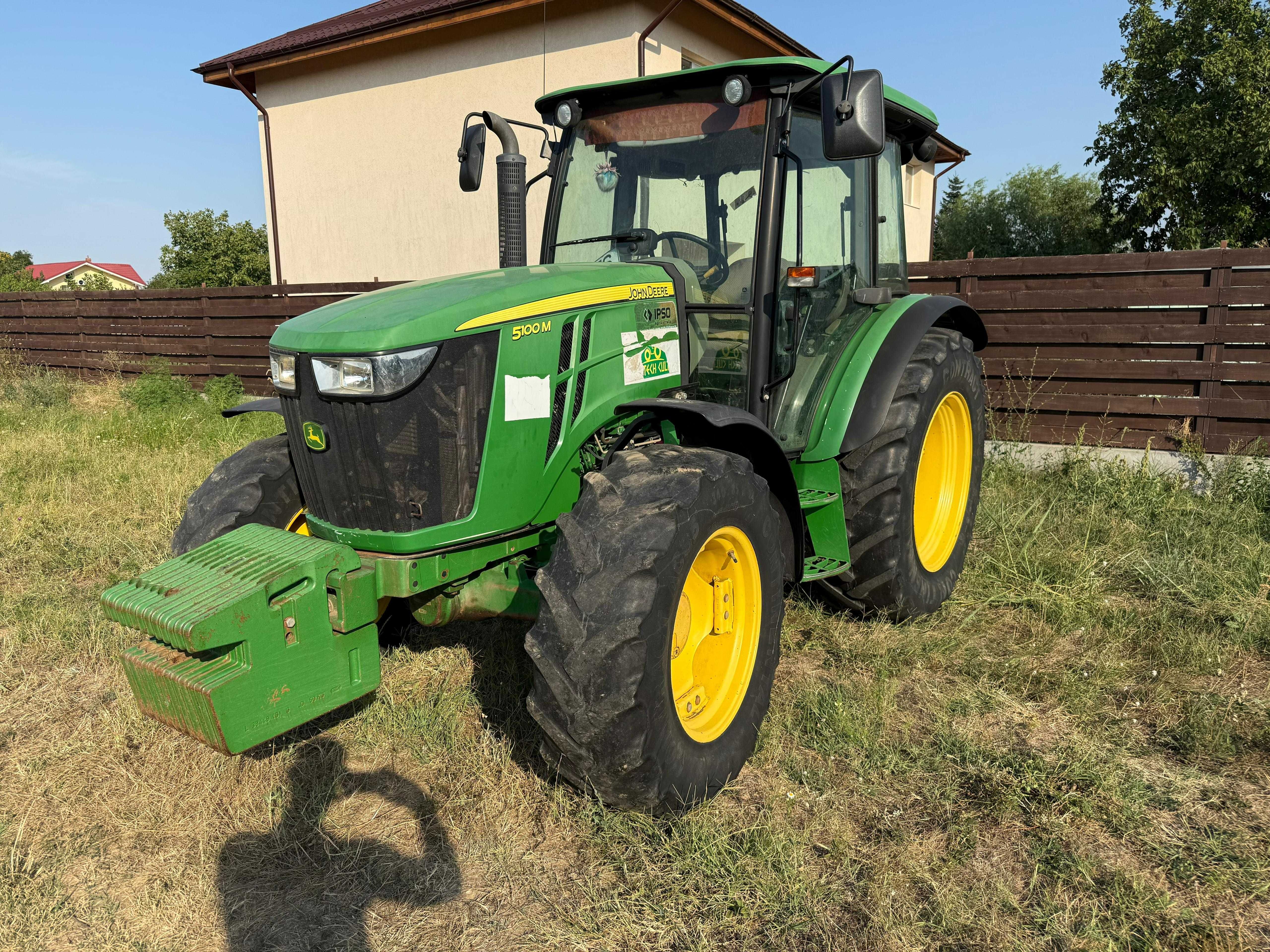 Tractor John Deere 5100M 100.Cp