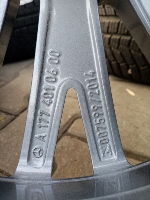 Jante originale Mercedes A class W177, 18"cu anvelope de iarna