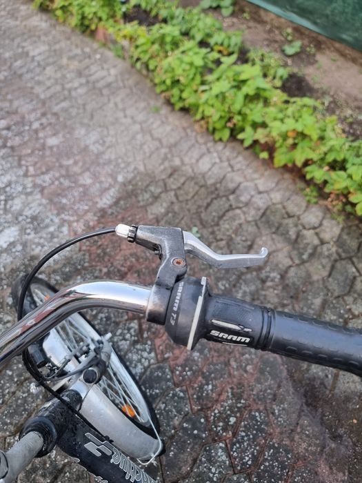 Vând bicicletă damă în stare f.bună