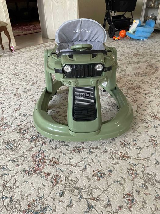 Ходунок для малыша